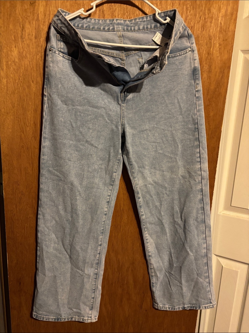 SHEIN Light Blue Straight-Leg Women's Jeans